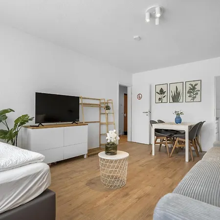 Lägenhet Jakse Apartments - Mit Kueche & 6 Schlafplaetze Neuss